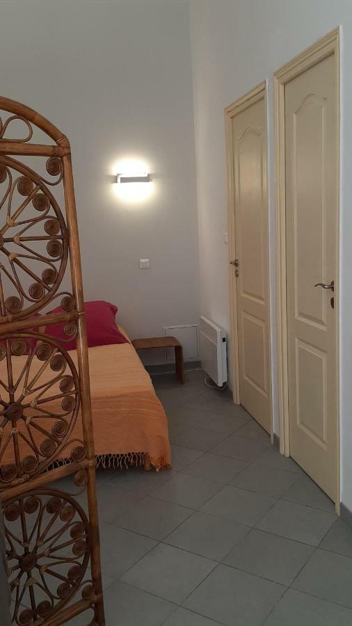 Grand Studio-Loft-Grand Parking-Climatise-Proche Centre Ajaccio  Bagian luar foto
